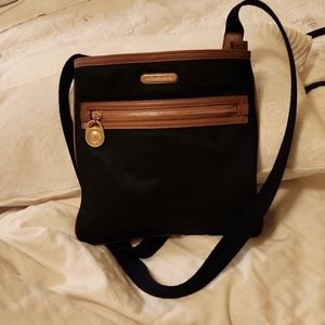 Michael Kors black cross purse